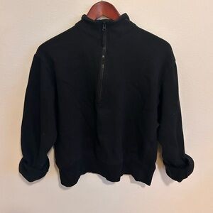 Black sweatshirt zip up